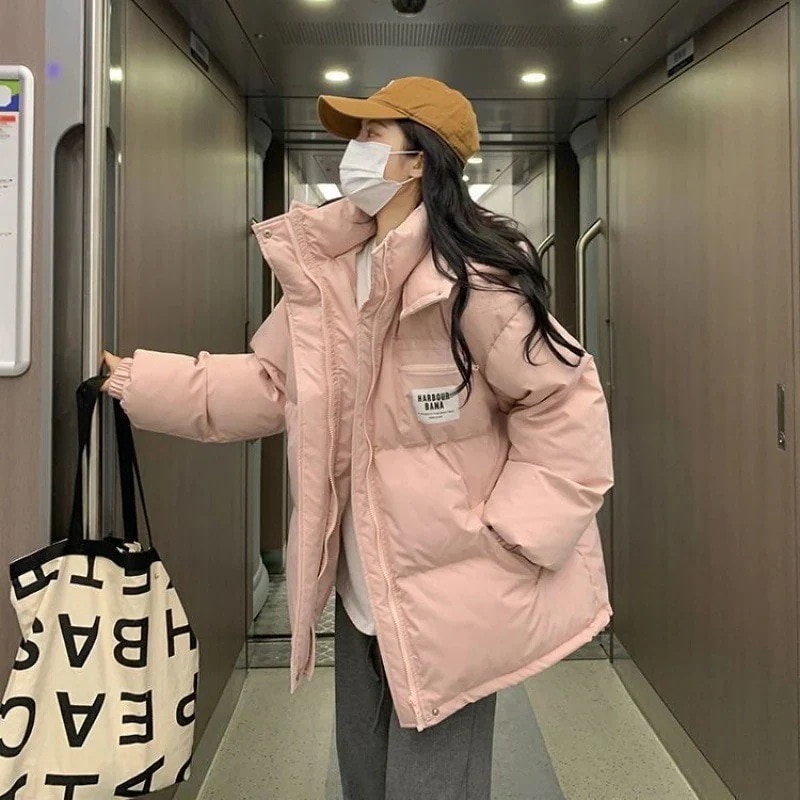 アウターダウンジャケットコート日系連帽厚手パンジャン綿入れ女2024冬の新学生ゆったり綿入れコートダウン綿入れ