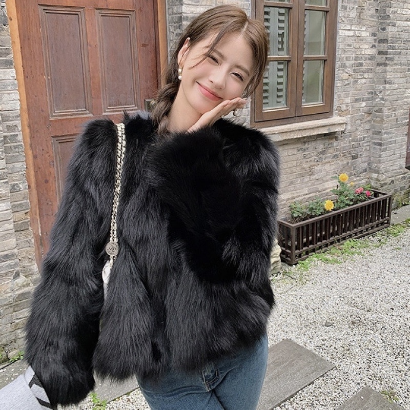 Xiaoxiangfeng 模造キツネの毛皮のコート女性のための秋と冬 2024 新しい毛皮スリムフィット多目的ヤングスタイル毛皮統合
