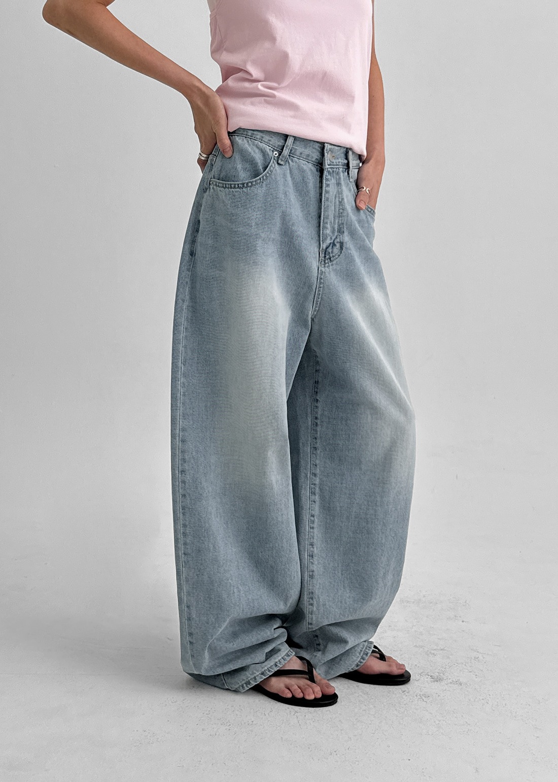 ベルフェルウォッシュワイドバルーンデニムパンツ