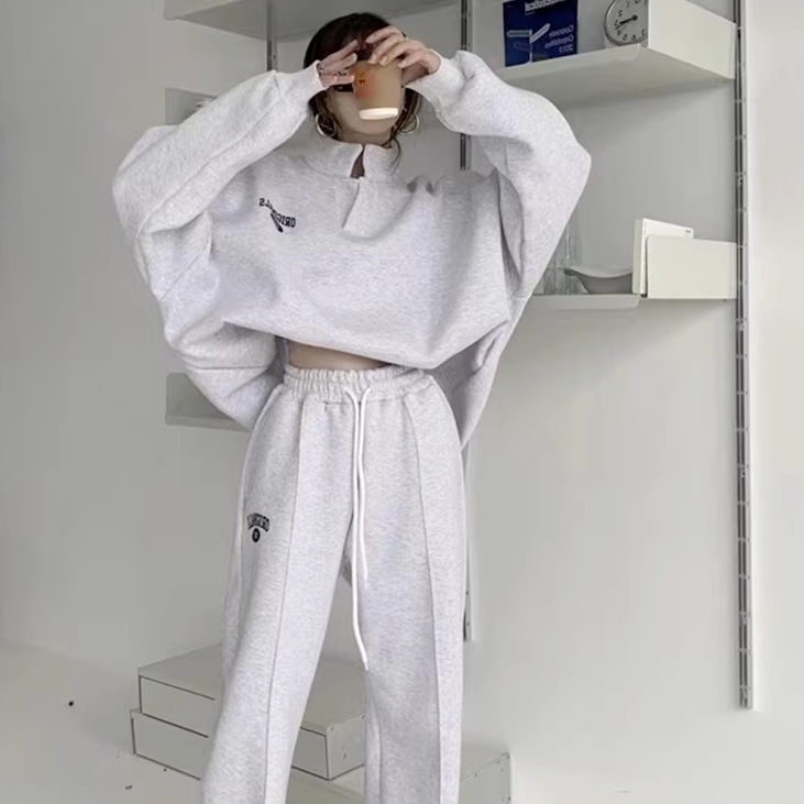 ルームウェア スウェット ジャージ 部屋着 寝巻き ロング ロング丈 袖あり 長袖 スタンドカラー ポケット 前開き プルオーバー 上下セット 2点セット ツーピース お得 シンプル カジュアル