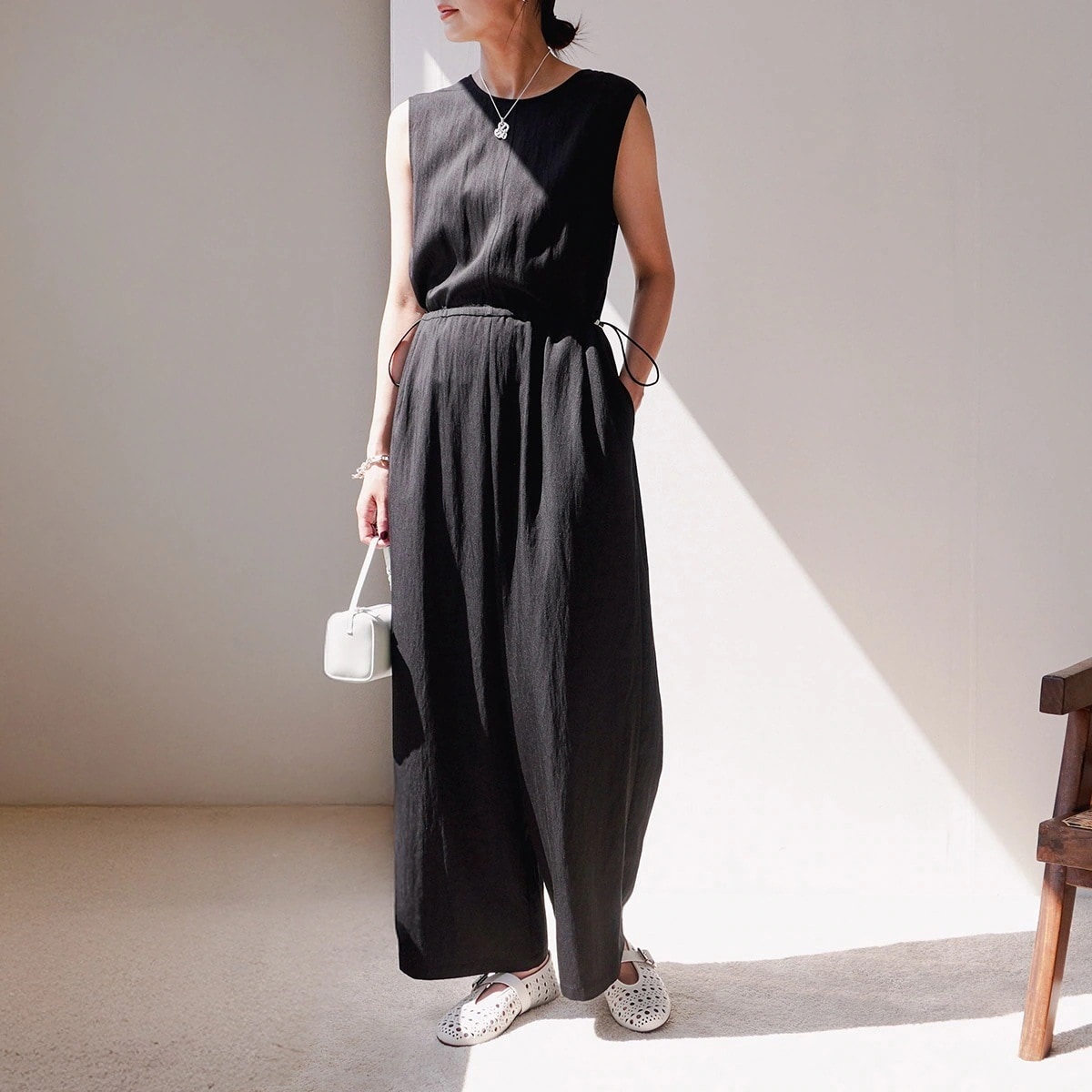 MICA&DEAL マイカ＆ディール オールインワン 0125204144 レディース ノースリーブ コンビネゾン バックオープン クルーネック ワイドパンツ BLACK