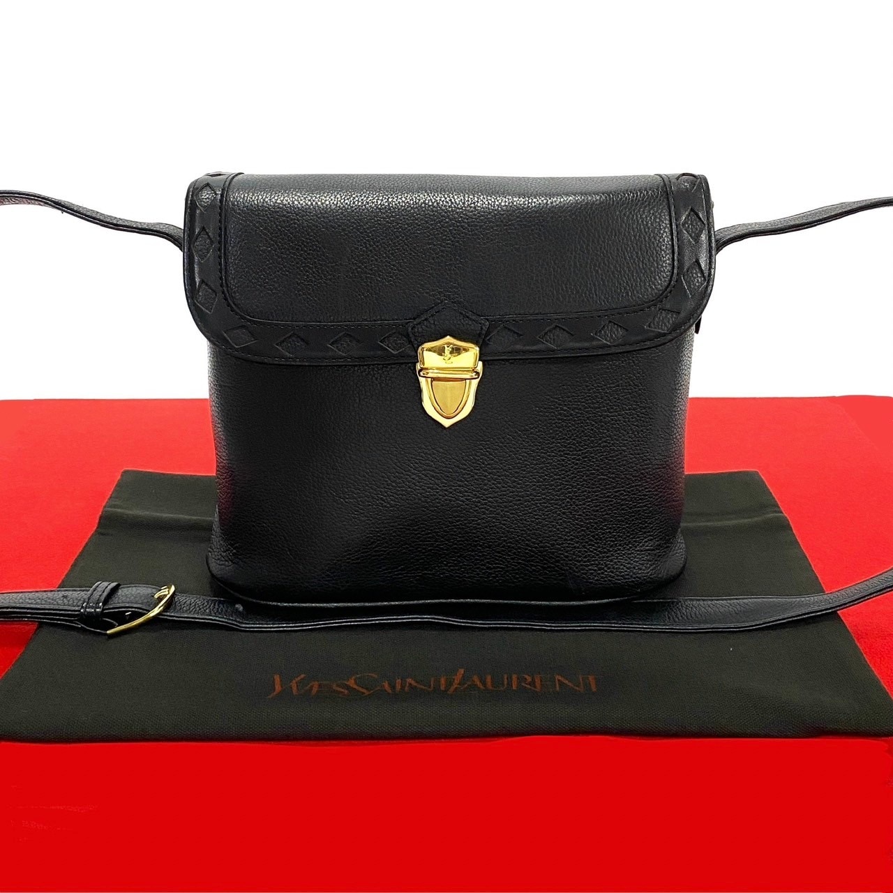 ヴィンテージ ロゴ 金具ショルダーバッグ レザー ブラック 33373 43,440円