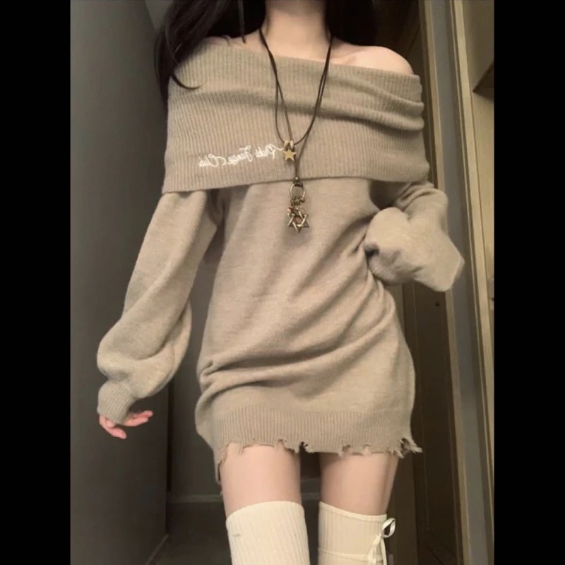 ハイエンドのカスタマイズ-純粋な欲望スタイルワンショルダーセーター女性のための 2025 秋と冬の新しいホットガールデザインニッチドレス痩身ヒップスカート