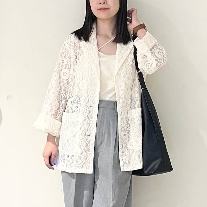 アウター ジャケット テーラード ボタン 花柄 レース シングルブレスト オーバーサイズ ドロップショルダー 長袖 大人可愛い シンプル お洒落 こなれ感 普段使い 5,554円