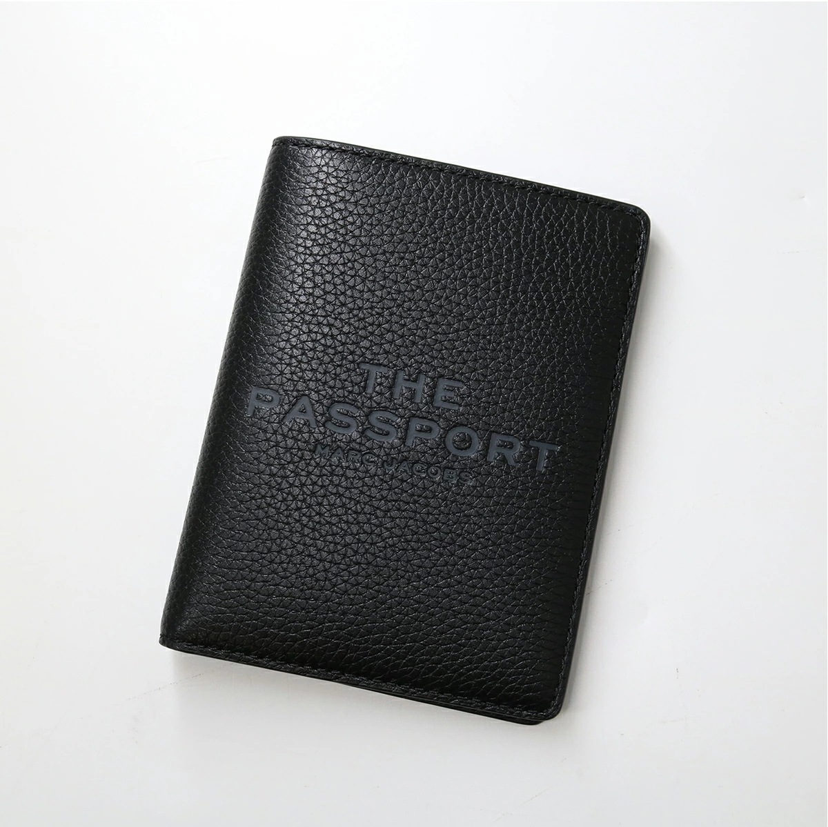 パスポートケース 2P5STR003S02 レザー THE PASSPORT CASE パスポートカバー レザー ロゴ プレゼント ブランド