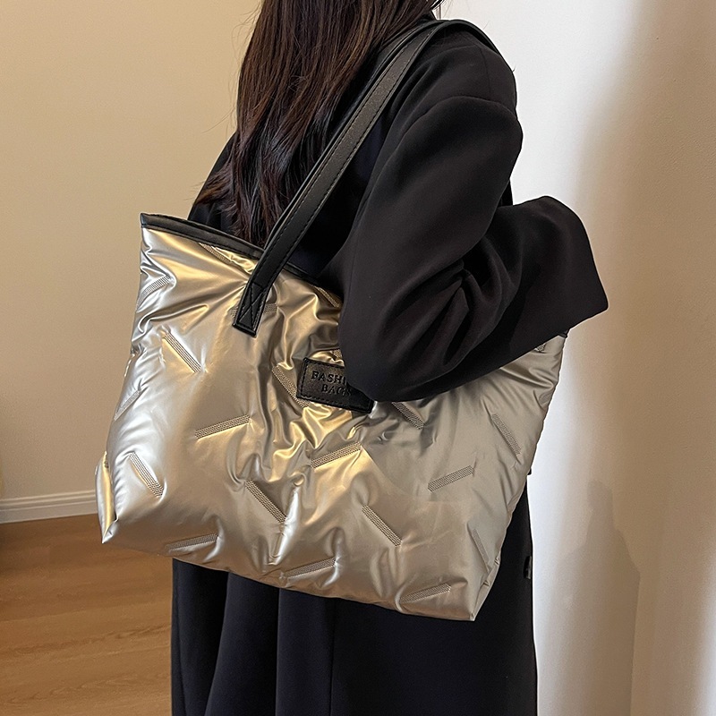 大容量トートバッグ 秋冬 ソフト ファッション ショルダーバッグ 通勤 ハンドバッグ