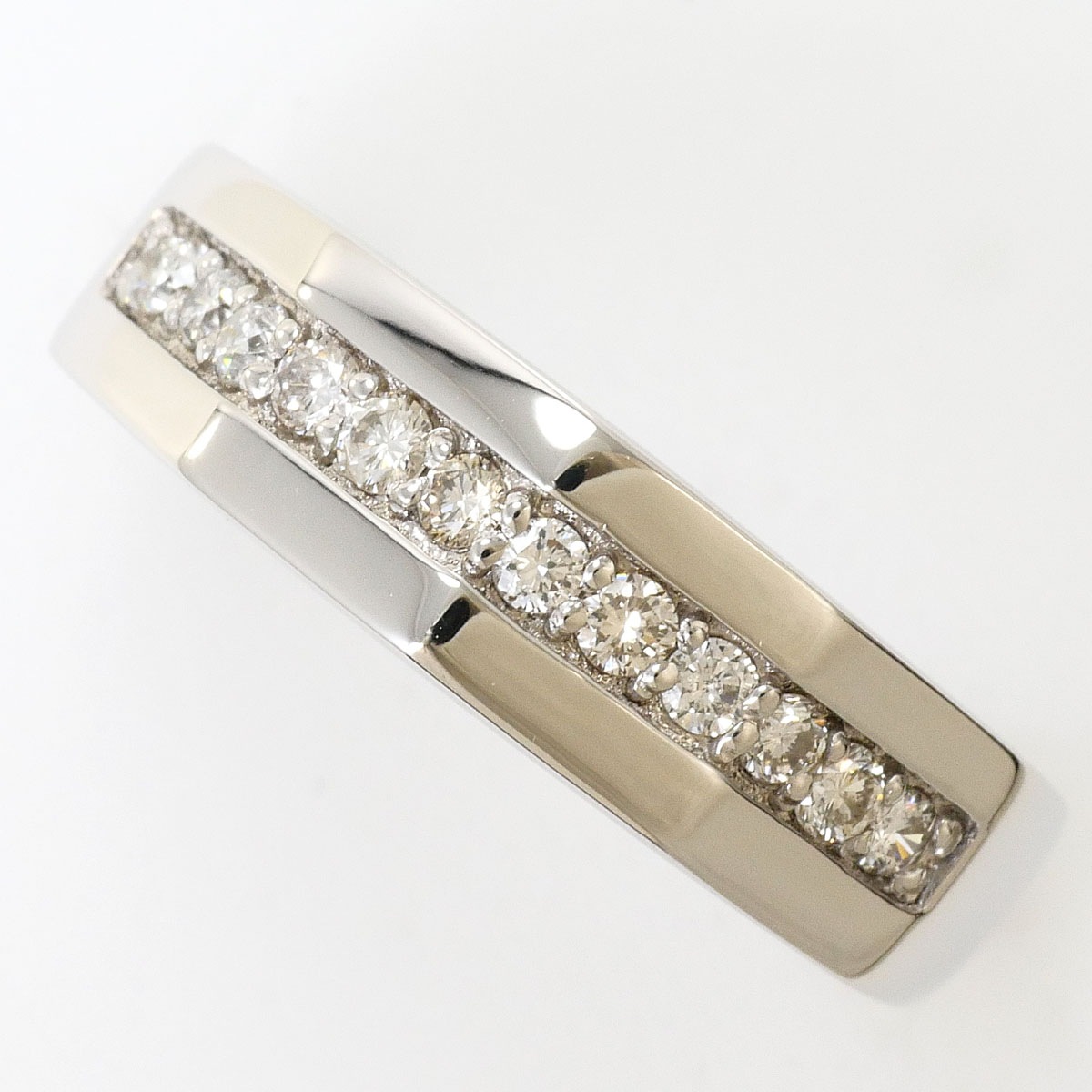 PT900 プラチナ リング・指輪 11号 ダイヤモンド 0.24ct 鑑別書 総重量約5.9g 中古