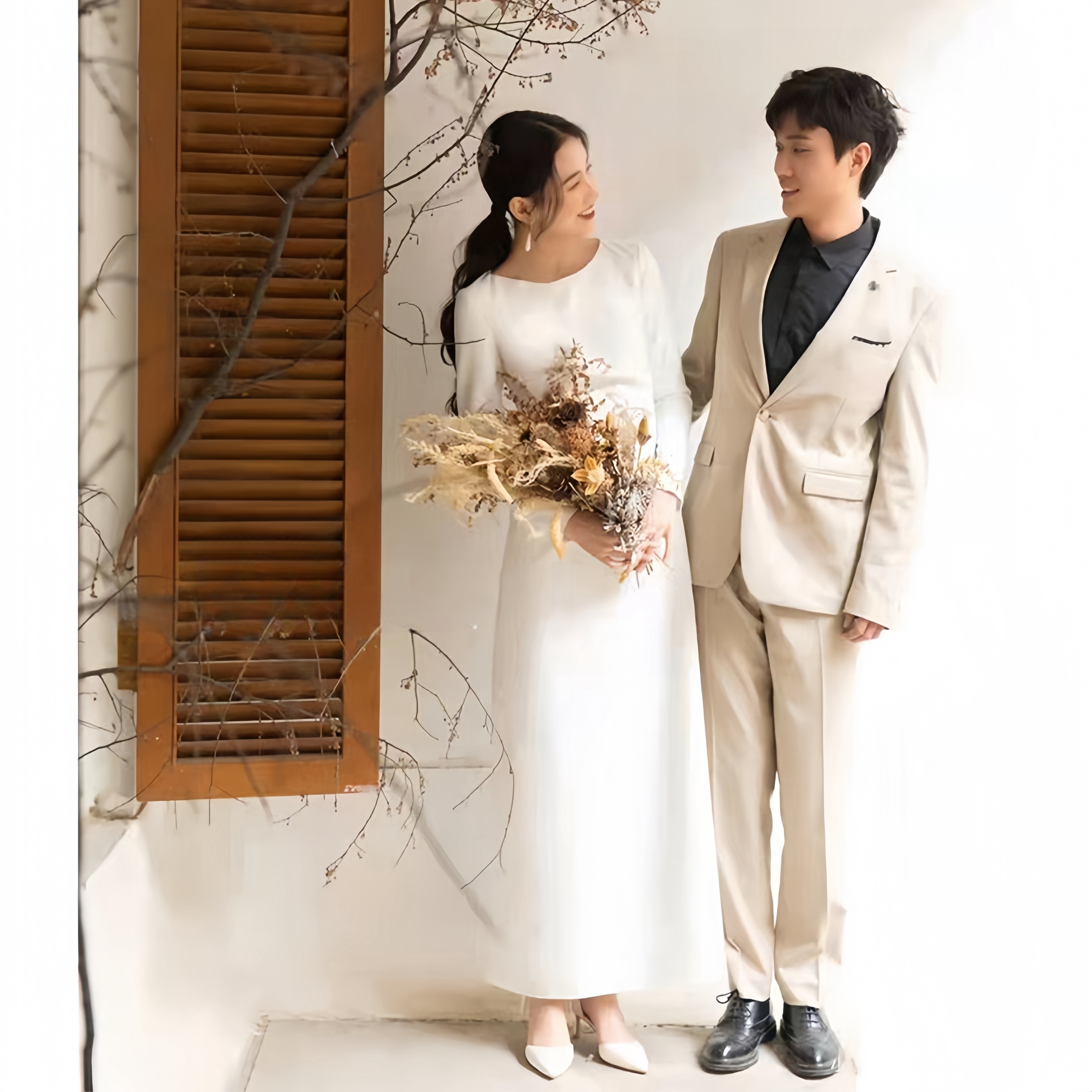 パーティードレス ウエディングドレス 白 ロング丈 お呼ばれ 二次会 ピアノ 発表会 結婚式ドレス 大きいサイズ エレガント 花嫁 発表会 演奏会 体型カバー ロングドレス