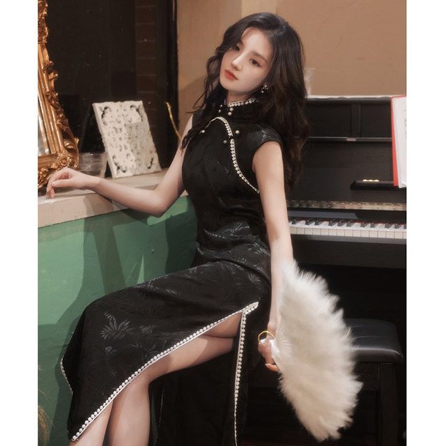 若い女の子のための黒い骨浸食のチャイナドレス2024年の夏のスタイルの改善された気質のスリムなドレス 母の日