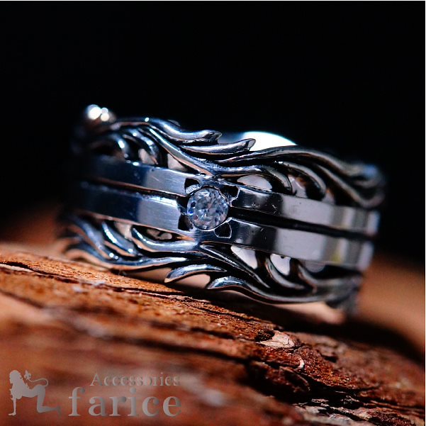 キュービックジルコニアストーン サイドカットアウトライン　アラベスク シルバーリング