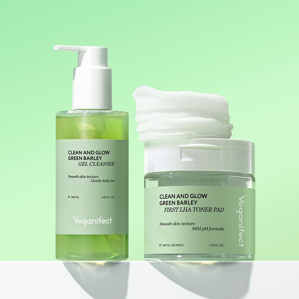 (韓国10万 Youtuber Lucy park pick)グリーン 青麦 水分ジェルクレンザー 205ml+ファースト LHA トナーパッド