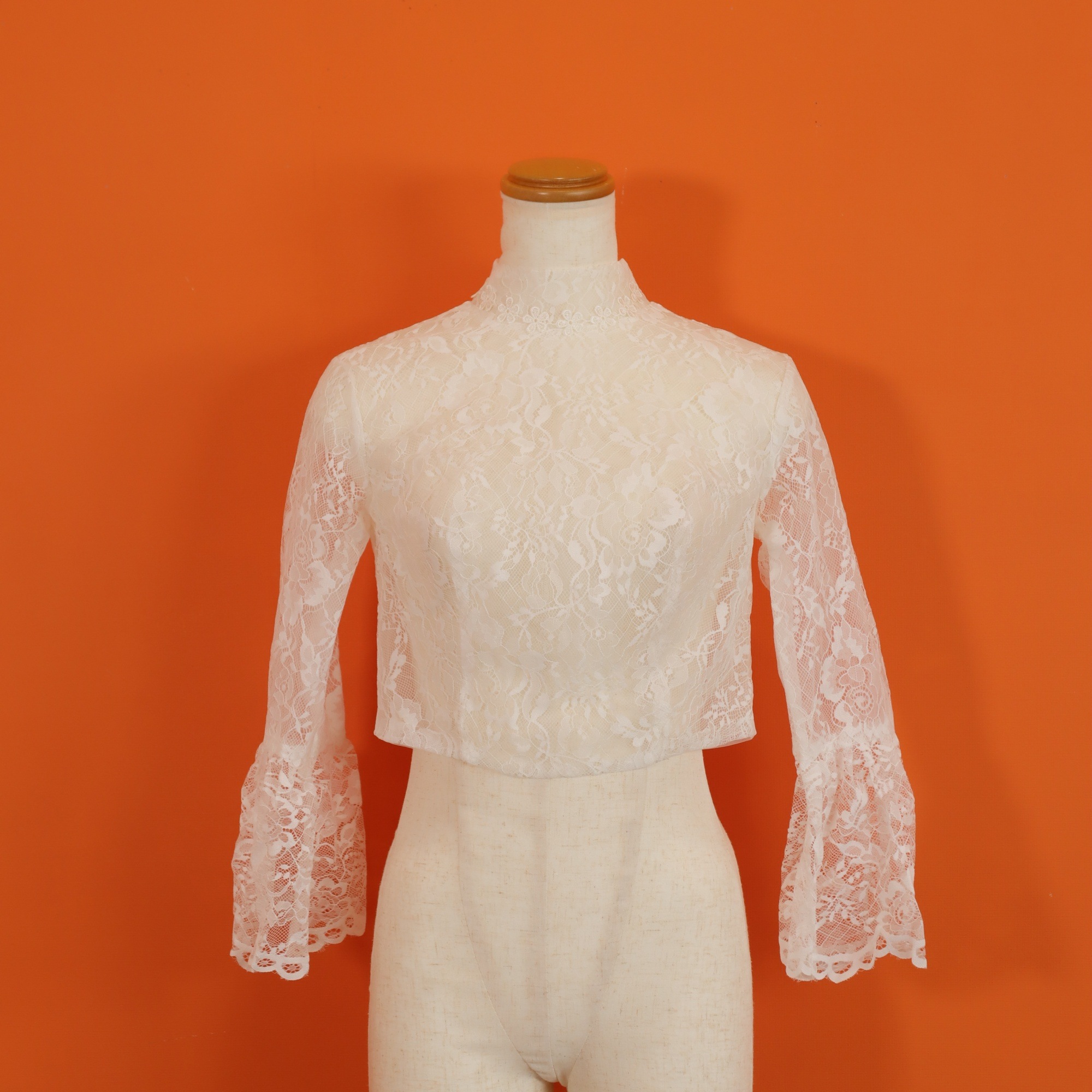 フランス風 ウェディングドレス ボレロ フレア袖 ファスナー くるみボタン 可愛い
