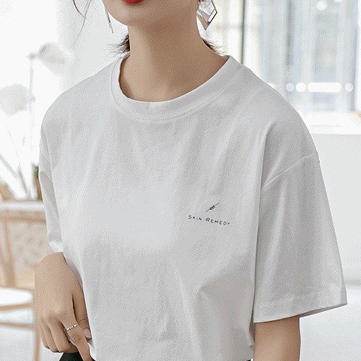 トップス Tシャツ 白シャツ 白トップス 半袖 Uネック かわいい 大人可愛い きれいめ シンプル カジュアル 大人 上品 おしゃれ お洒落 大人可愛い 大人女子 こなれ感 ラフ クール 無地 春 夏