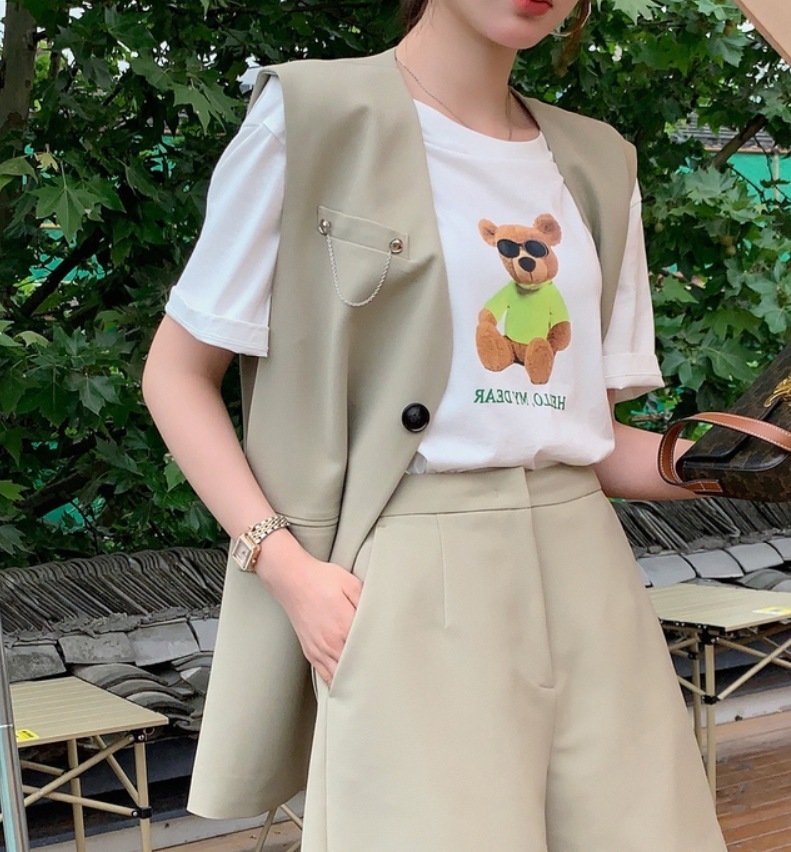 アウター デート モテアイテム ベスト ロング丈 可愛い きれいめ 上品 おしゃれ かっこいい 可愛い ラブリー キュート ガーリー クール モード系 セクシー エレガント 存在感 フォーマル