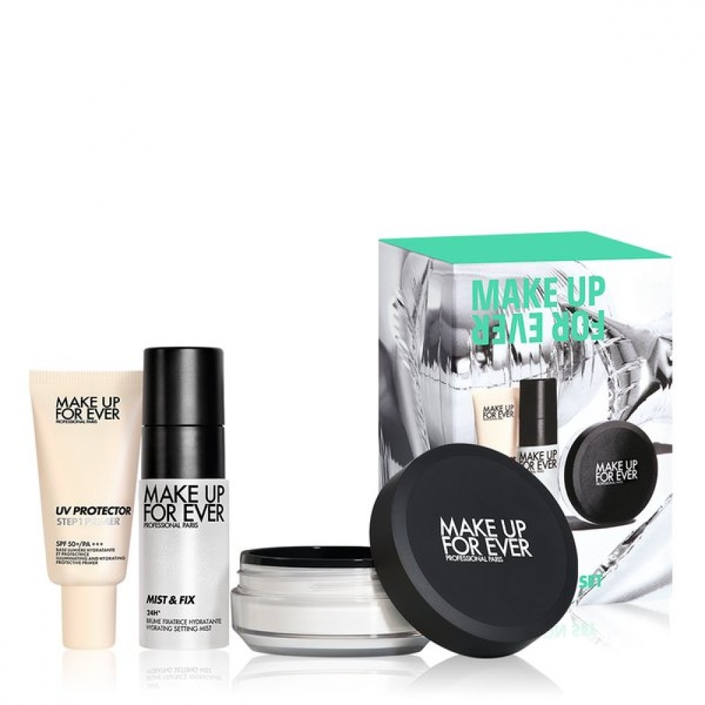 メイクアップフォーエヴァー [ギフト包装] 2025 ホリデー インフィニティ コンプレクション セット (ショッピングバッグ 1種)