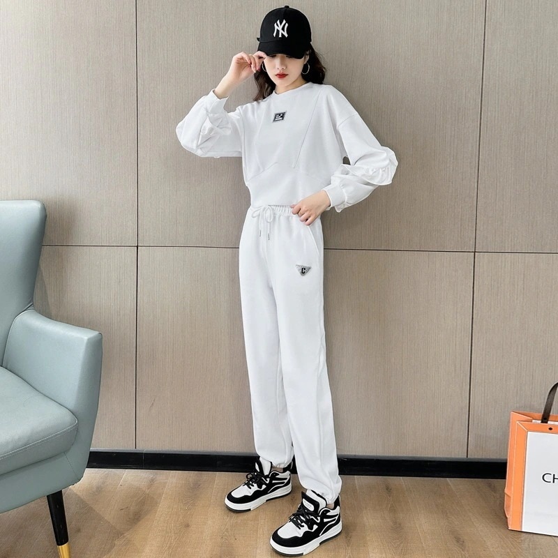 2024人気新作スウェットセットアップレディース春服韓国ファッション長袖tシャツカジュアルワイドパンツ上下二点スウィートで可愛い