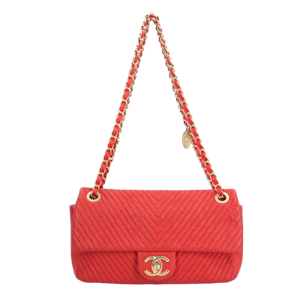 シャネル Vステッチ ショルダーバッグ レザー レッド CHANEL 中古