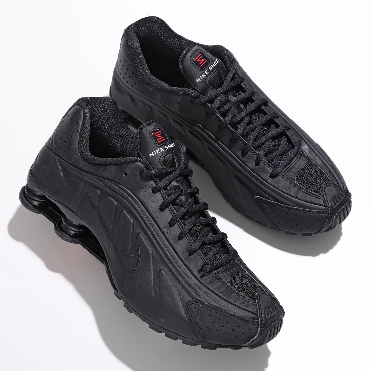 NIKE ナイキ スニーカー SHOX R4 ショックス AR3565 レディース ローカット テキスタイル 刺繍ロゴ シューズ 靴 004/BLACK/ORANGE