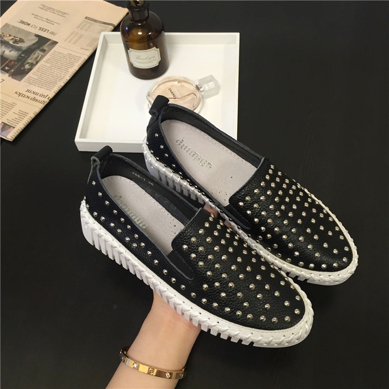 2color レディース スタッズデザインシューズ レディースシューズ ビス付きスニーカー
