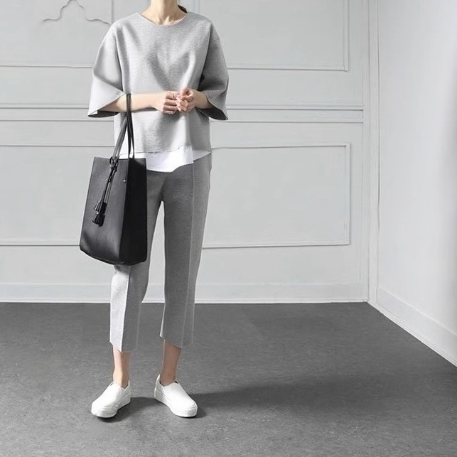 2点セット ツーピース パンツ カットソー セットアップ ストレートパンツ クロップド丈 7分袖 フレアスリーブ ラウンドネック スリット ポケット 綿 大人可愛い シンプル カジュアル おしゃれ