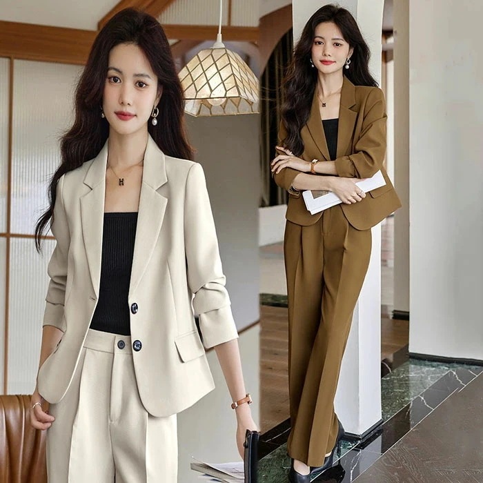【送料無料】スーツ レディース パンツスーツ スーツセット レディーススーツ ビジネススーツ セットアップ ジャケット パンツ 2点セット フォーマル セレモニー 通勤 OL 無地 シンプル 入学式