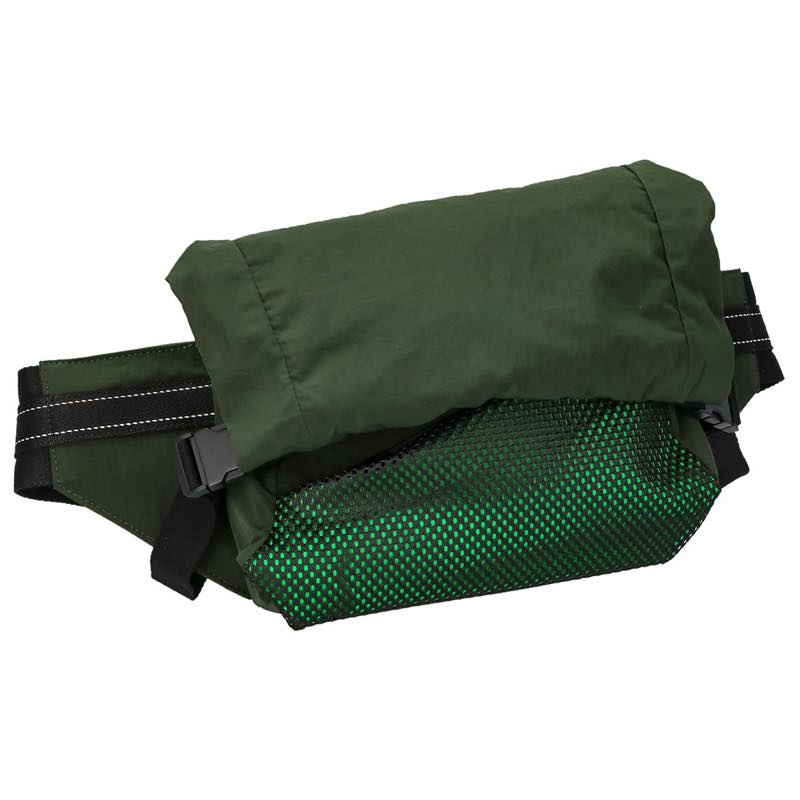 BOTTEGA VENETA 574353-VBOU1-3343 ボッテガヴェネタ ボディバッグ ナイロン/ポリエステル/カーフレザー カーキグリーン/ブラック/グラスグリーン 75,625円