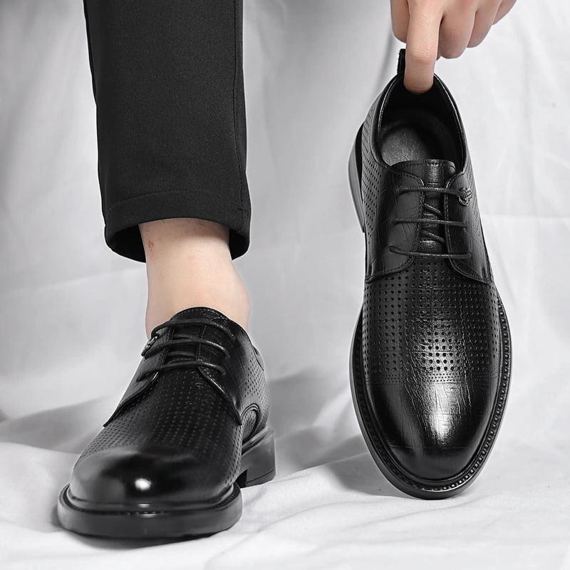 穴あきサンダル トレンディ メンズ メンズレザーシューズ 通気性通勤ダービーシューズ 中空ビジネスフォーマル