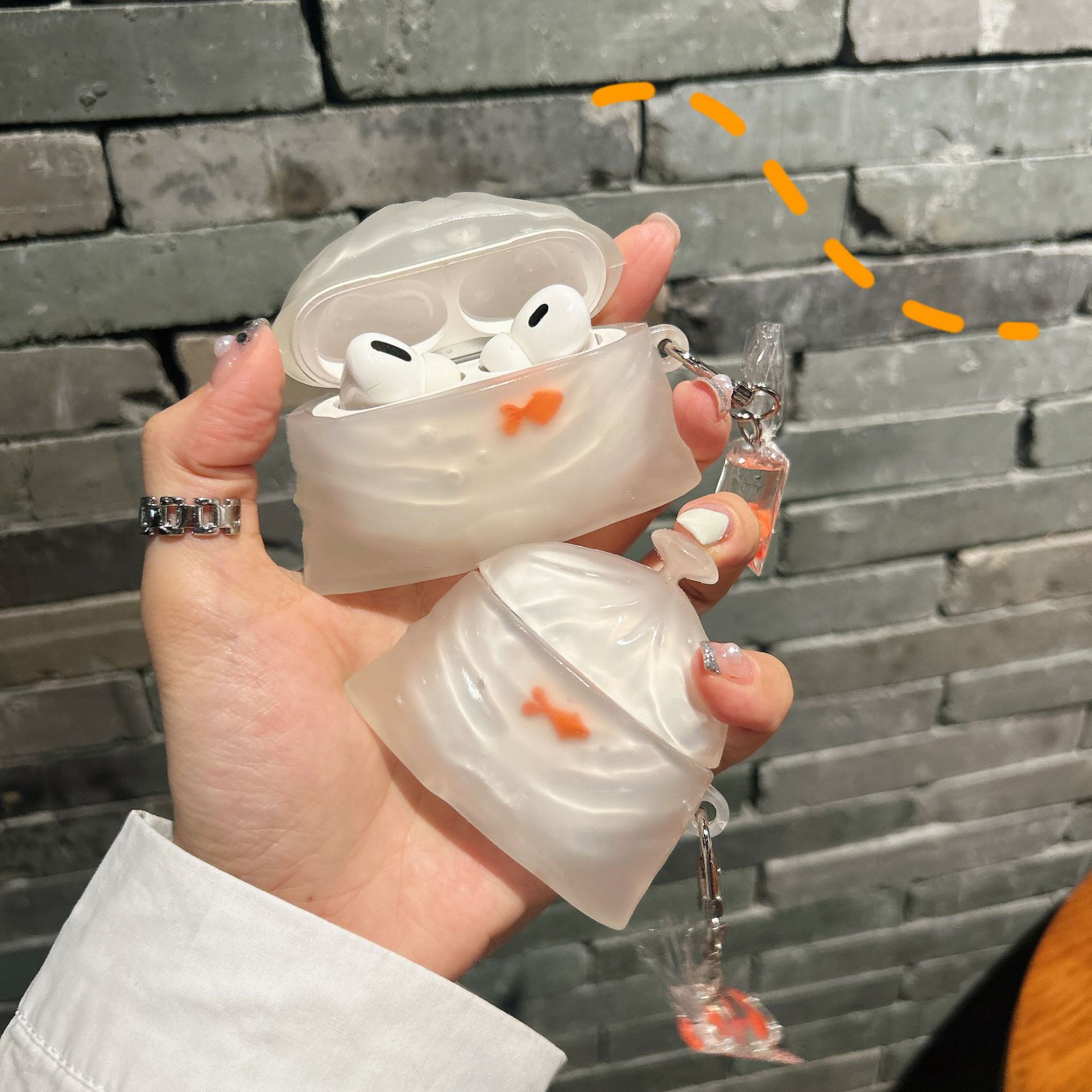 【200点セット】【送料無料】アップルワイヤレスブルートゥースシリコンイヤホン保護カバーairpodspro透明魚袋12対応34イヤホンバッグ 96,069円