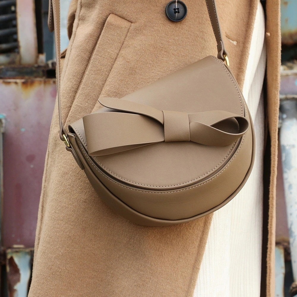 横長ボストンバッグ キルティングバッグ 入学シーズン 入社し通勤OL バケツバッグ トートバック ホーボーバッグ 肩掛け ショルダーバッグ 水筒ポーチ 大容量 防水 新作 リュック 手提げバッグ ミ 7,306円