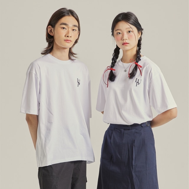 クラシックロゴ ロゴ 半袖 ラウンドネック Tシャツ [ホワイト]