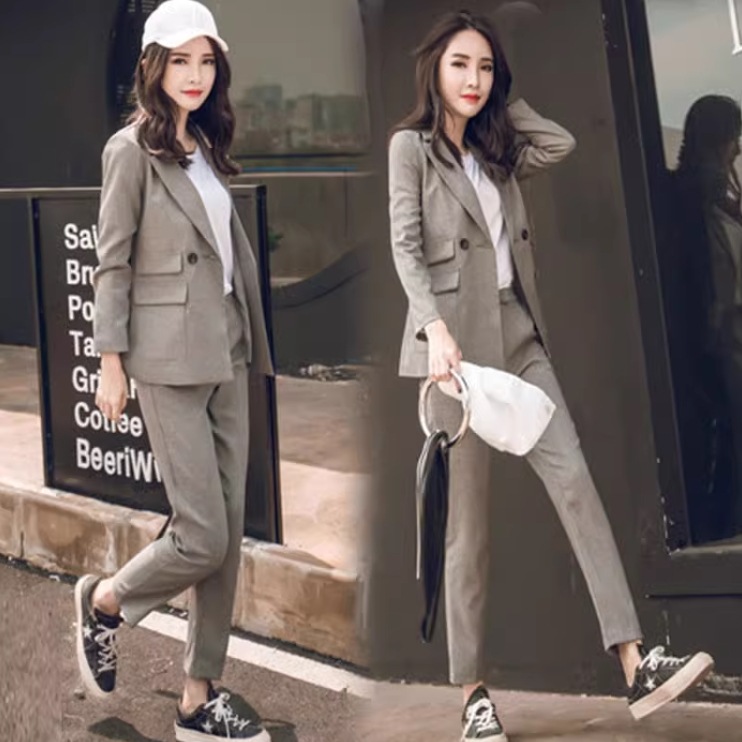 レディース 2点セット セットアップ スーツ ジャケット パンツ アンクル丈 長袖 袖あり 襟付き ファスナー ポケット 前開き 大人可愛い シンプル カジュアル 上品 おしゃれ かっこいい こなれ感