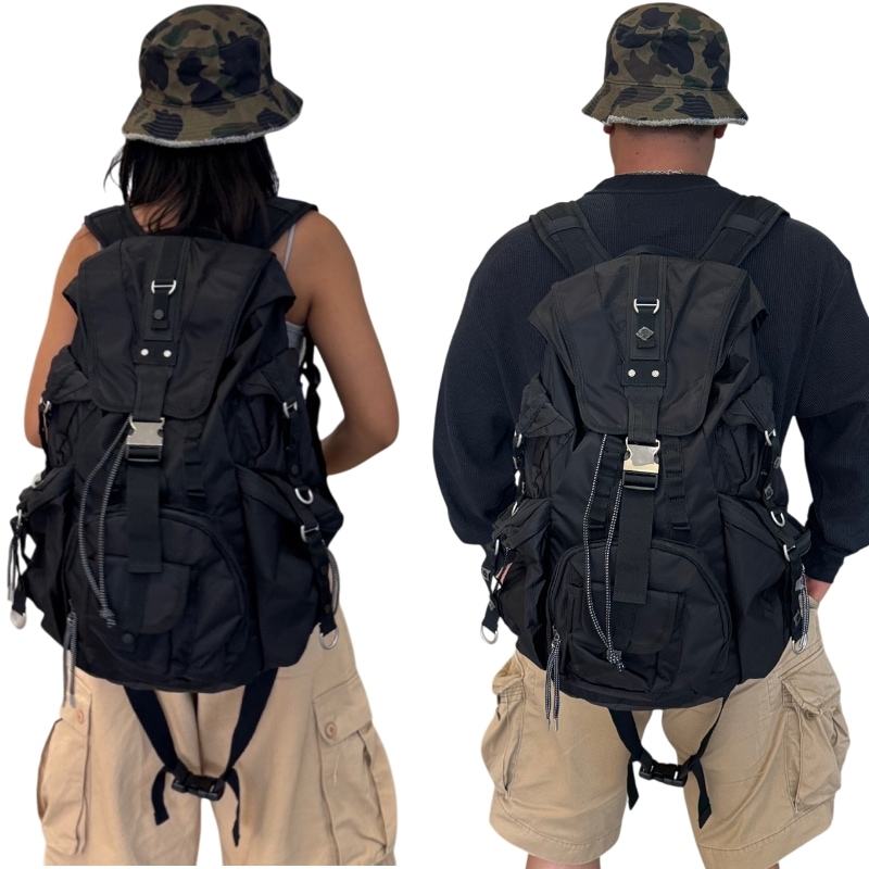 【韓国人気】大容量 テクニカル バックパック 15インチ PC収納 多機能ポケット リュック 旅行用 ユニセックス ストリート系