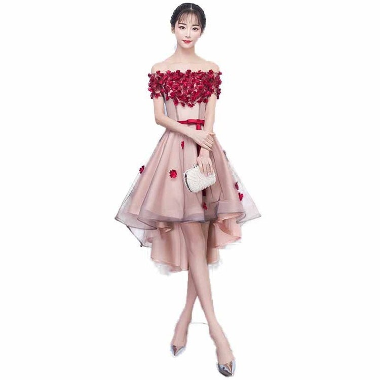 レッド　トレーン　ブライズメイドドレス パーティードレス　ミディアムドレス　フォーマルドレス　ミモレ丈　ワンピース二次会演出司会 結婚式お呼ばれ　ミディアム丈 後下がり　オフショルダー