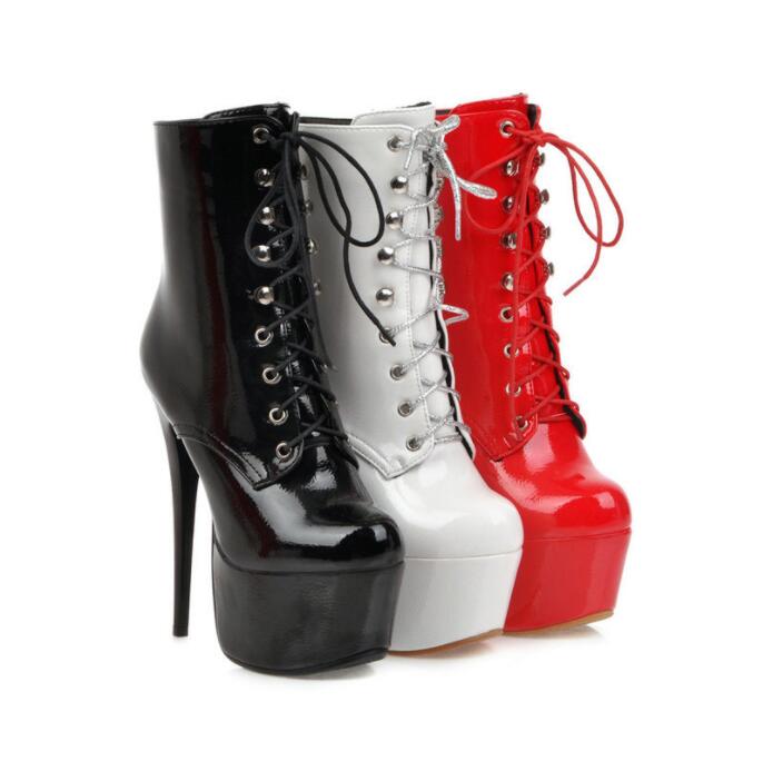 早割価格レディースブーツ　厚底ブーツ ショートブーツ　エナメル　15.5センチ　レースアップブーツ 超ハイヒール　光沢　ショート丈　秋冬　春秋　大きいサイズ　小さいサイズ　ピンヒール　スーパーロングブ