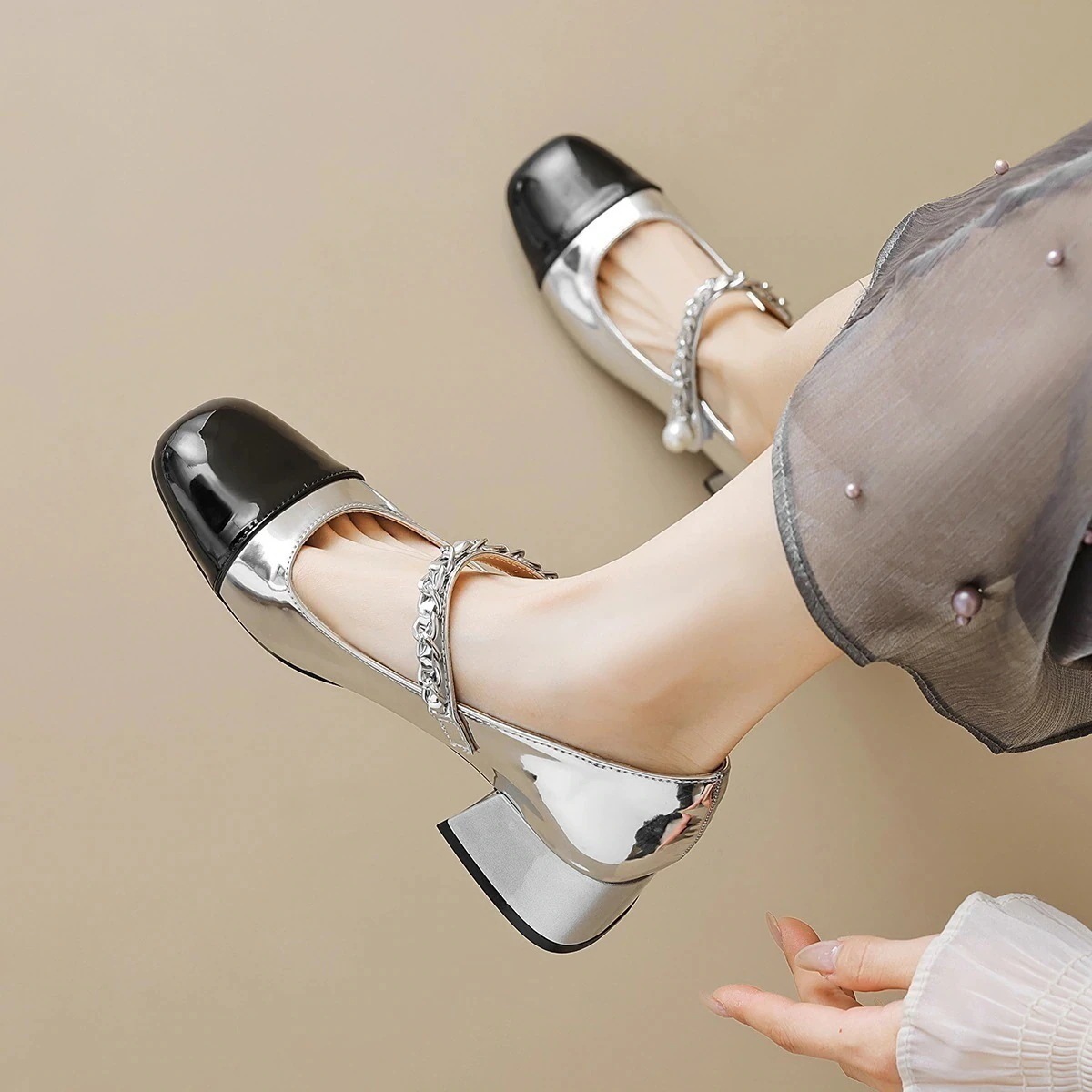 レディースサンダルスクエアヘッド高級感レトロ太ヒールローマサンダル厚底靴快適カジュアルメリージェーンシューズ