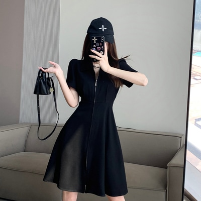 ワンピース ミディアム丈ワンピース フレアワンピース 半袖 ウエストマーク ミディアム丈 ファスナー かわいい 大人可愛い きれいめ シンプル 上品 おしゃれ かっこいい レトロ ラフ こなれ感