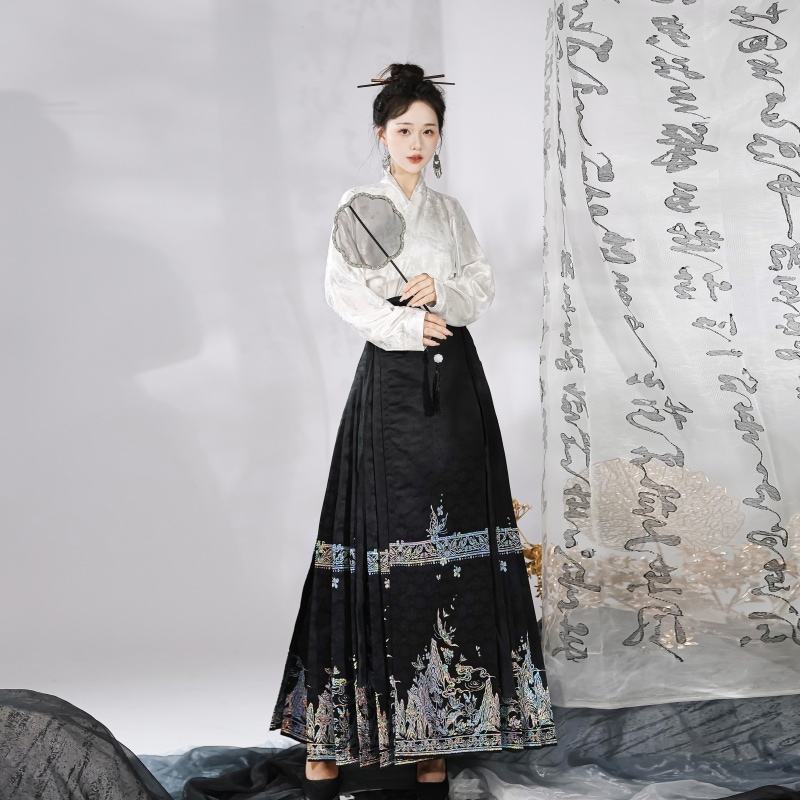 セットアップ 【江畔煙雨】漢服女新中式馬面スカート国風螺鈿日常セット