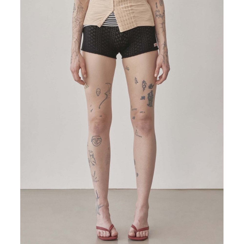 SCULPTOR アイレットニットショートパンツ ブラックモデル