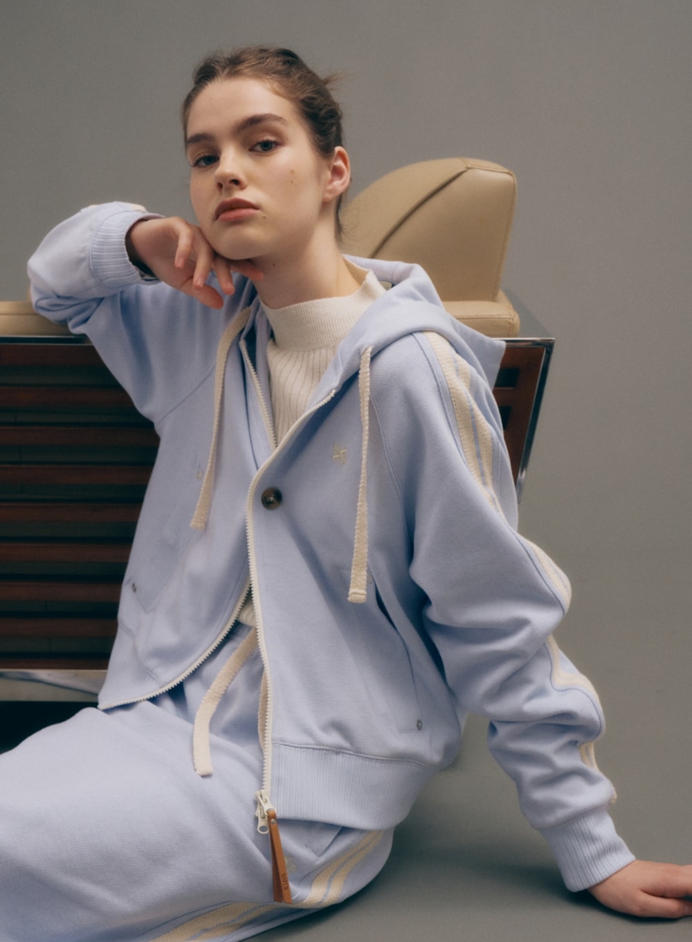 【SATUR】 (W) LAWTON LOOSE FIT HOOD ZIP-UP : SKY BLUE