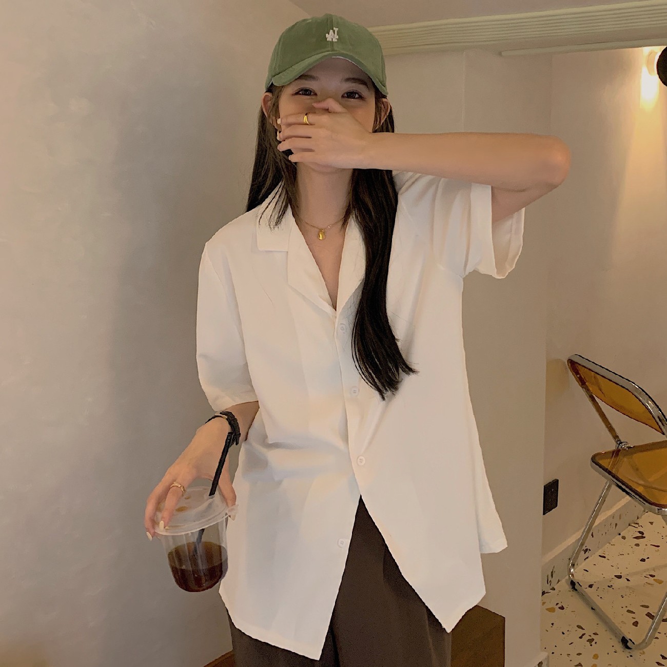 レトロ 白 シャツ レディース アウター 春夏 薄手 シャツ 学生 ゆったり 半袖 トップス レディース おしゃれ791373
