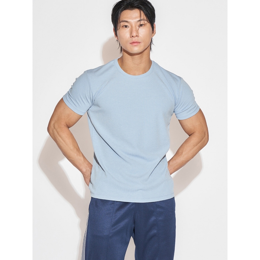ヘリオスアイスマッスルフィット T シャツスカイブルー
