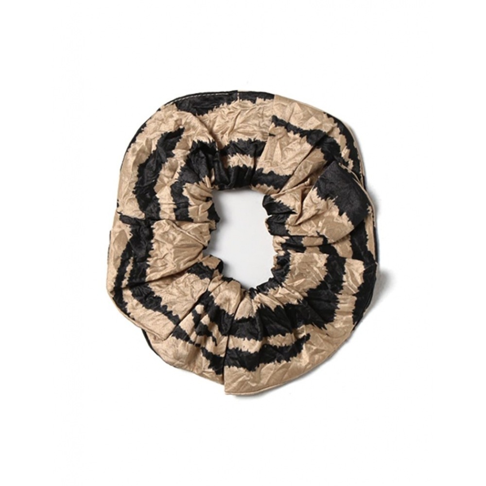 Garni 女性用クリンクルサテンスクラッチヘッドバンドブラックベージュ A5032