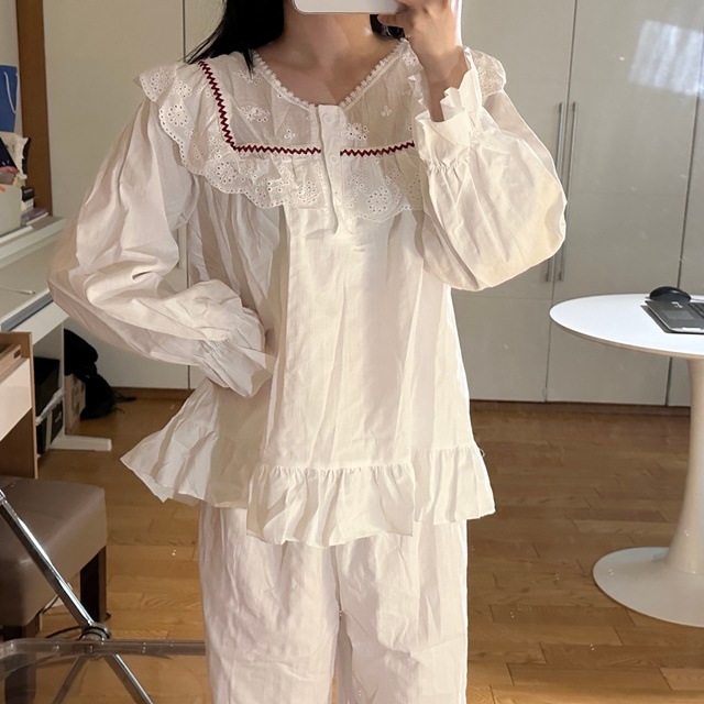 ホワイトフローホームウェア切節パジャマ女性パジャマセット 4,992円