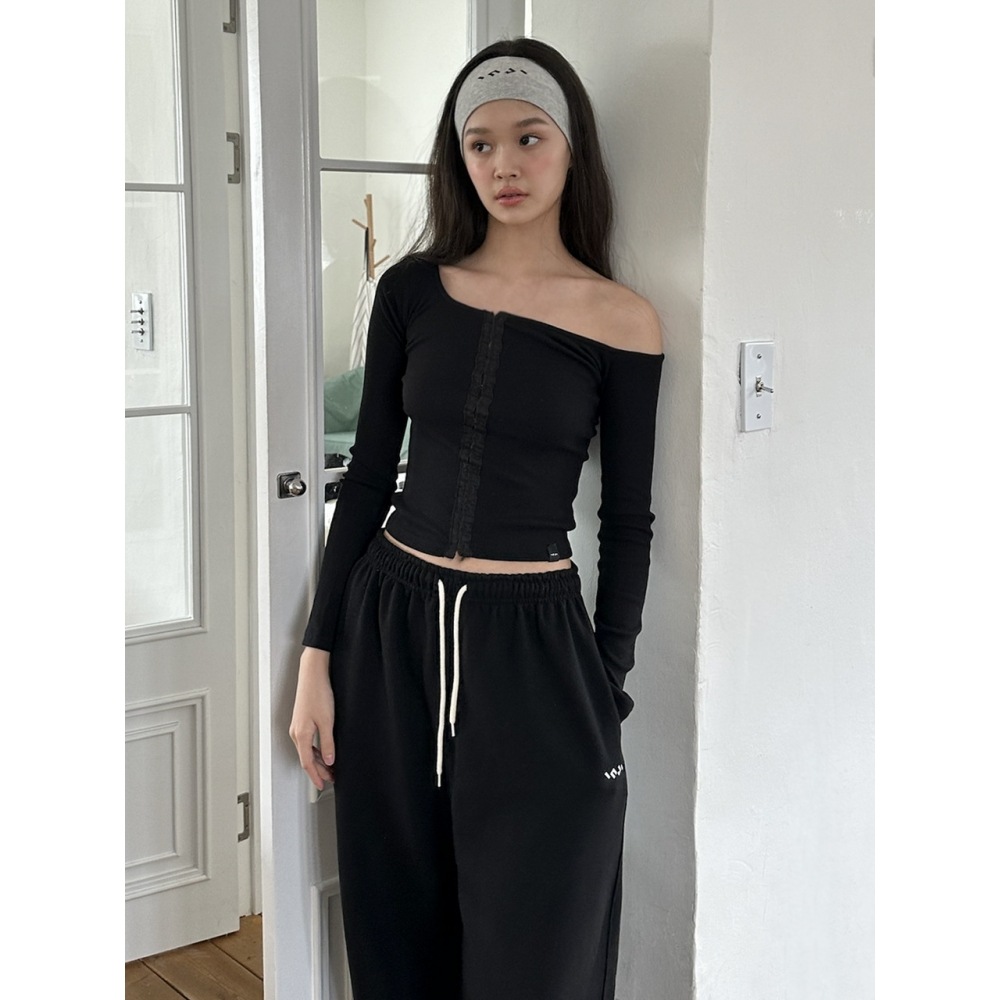 INJIACTIVE フックリブ付きロングスリーブ T シャツブラック