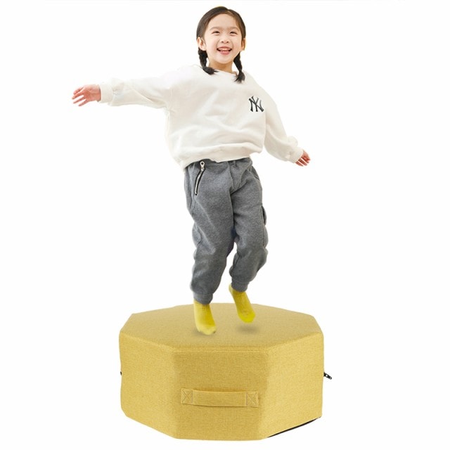 トランポリン クッション 室内用 4層の弾力構造 高耐久性 耐衝撃性 高反発力 組み立て不要 収納便利 運動不足解消 静音 滑り止め 大人 子供 家庭用 ヨガマット トレーニングマット