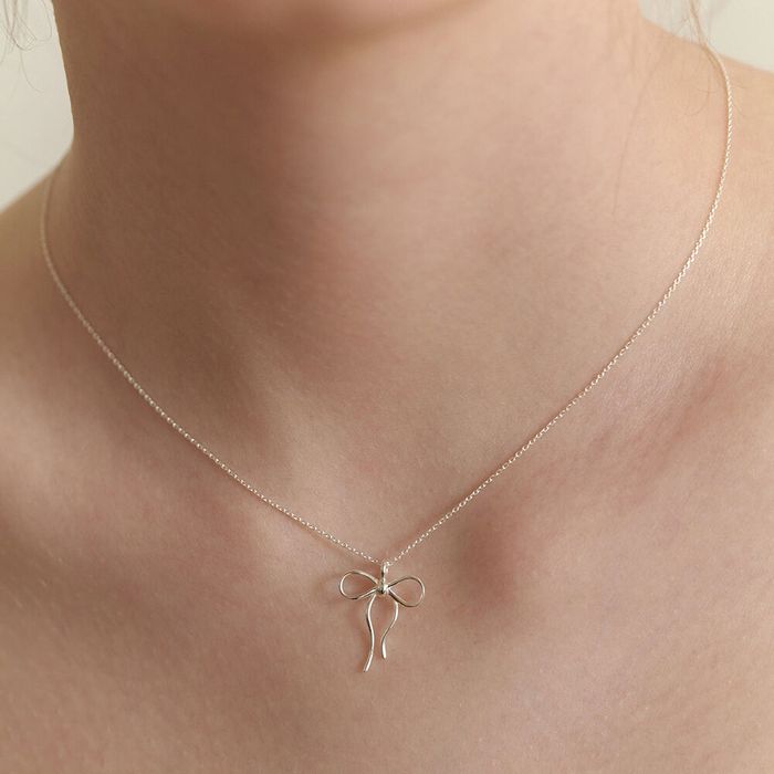 French Ribbon Tie Necklace 2色 おしゃれ アイドル愛用ブランド 韓国人気 韓国ファッション