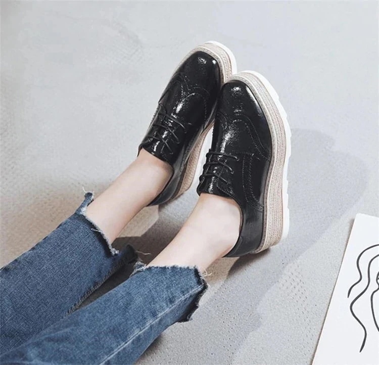 百掛け 通勤する シングルシューズ 小さな革の靴 トレンド 厚底靴 イギリス風