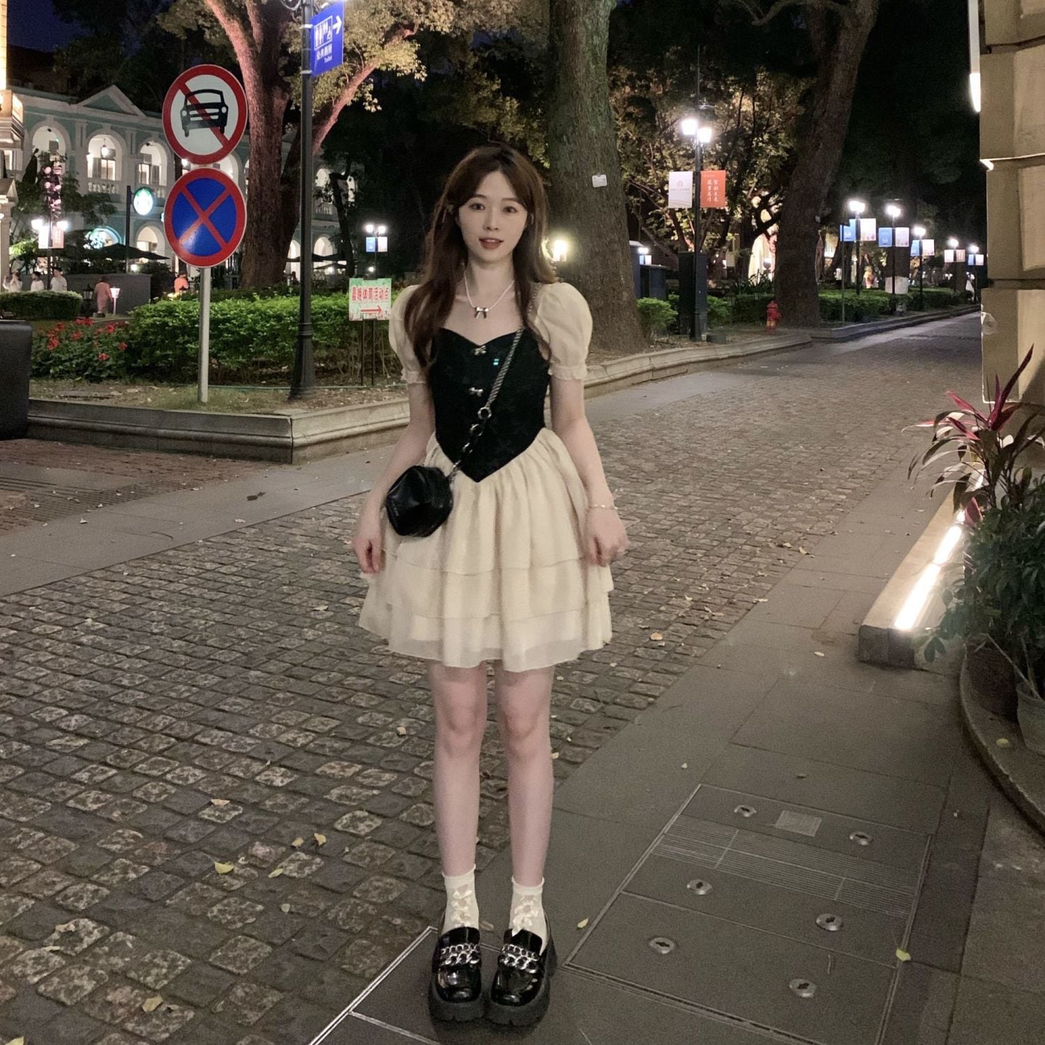 【1つ買うと10つ無料】2025夏の韓国語バージョンのウエストと薄いケーキスカートプリンセスドレス