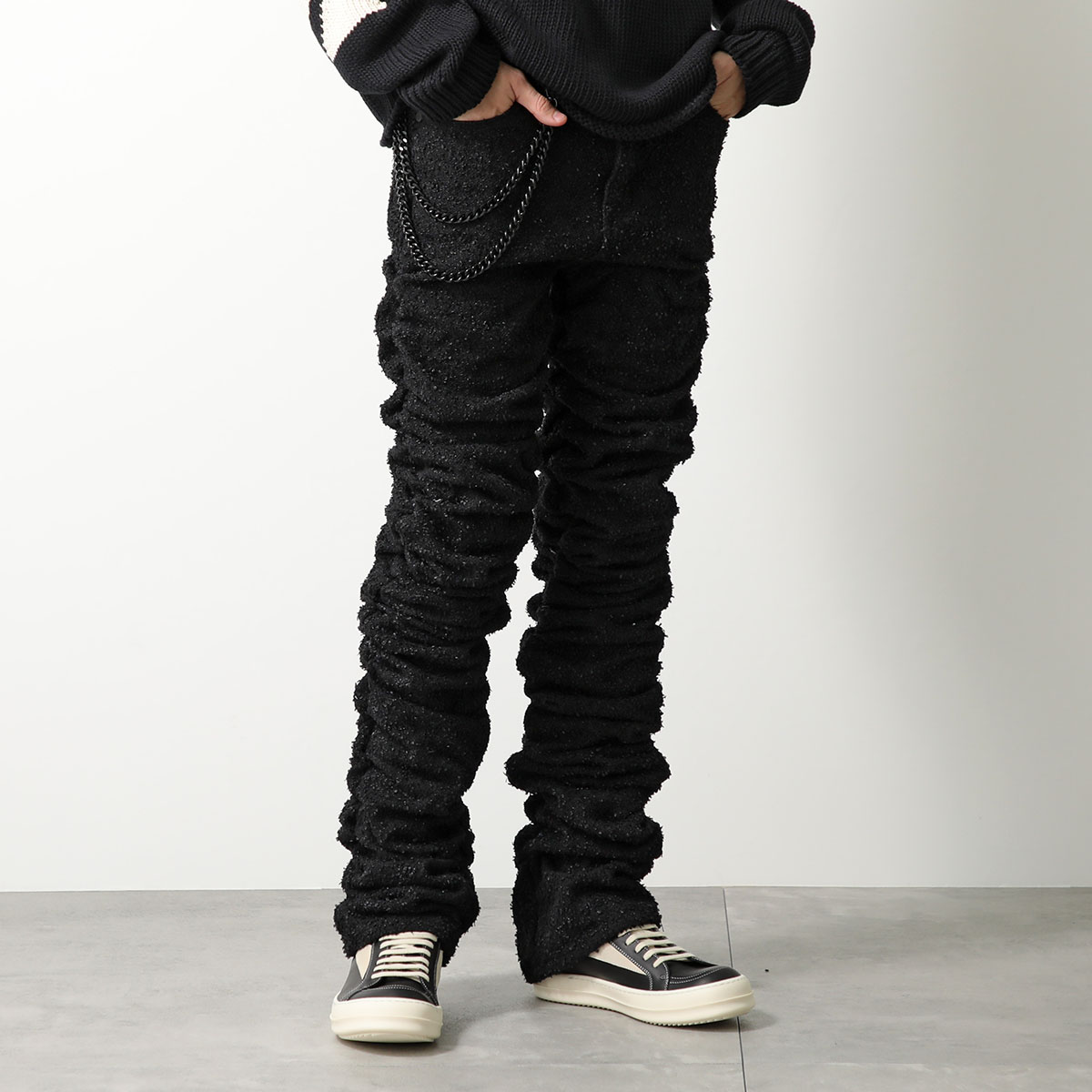 GUAPI グアピ ジーンズ Super Stacked Denim 148ABSSD メンズ ダメージ加工 フレアレッグ ボトムス All Black