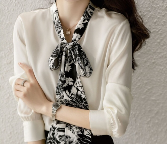 トップス ブラウス 白シャツ 白トップス スカーフ風 長袖 かわいい 可愛い シンプル カジュアル 上品 おしゃれ 可愛い 女子 こなれ感 ラフ ラブリー キュート ガーリー ルーズ